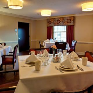 A beautifully arranged dining room ready for guests.
