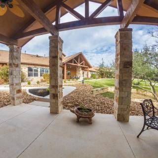 Rocky Hollow Lake House Assisted Living & Memory Care