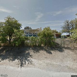Almond View Manor