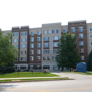 Senior Suites Wright Campus