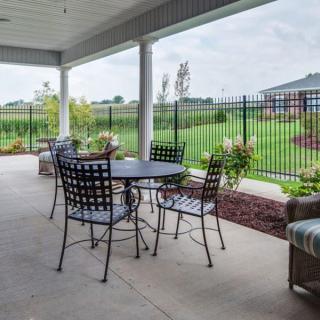 Ravenwood Terrace