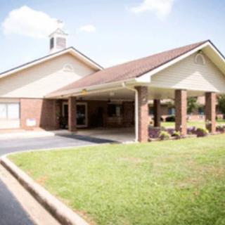 Magnolia Manor - Greenwood