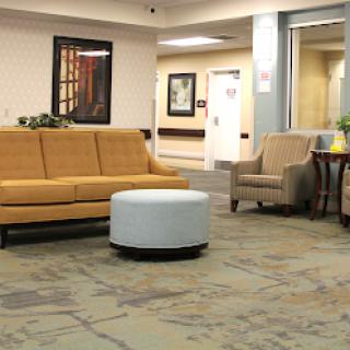 Oakland Manor Nursing & Rehab Center