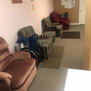 Helping Hands Adult Daycare Service LLC