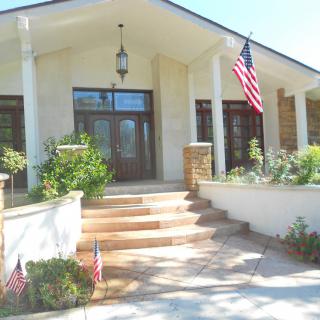 AAA Assisted Living Elder Care,  LLC