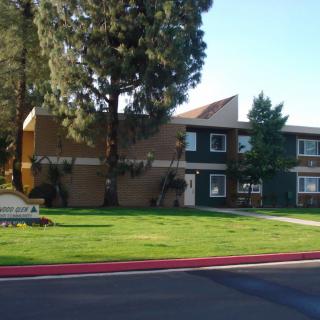 Pinewood Glen Retirement