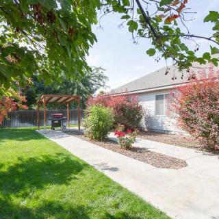 Ashley Manor Alameda