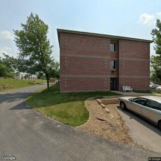 Hilltop Manor