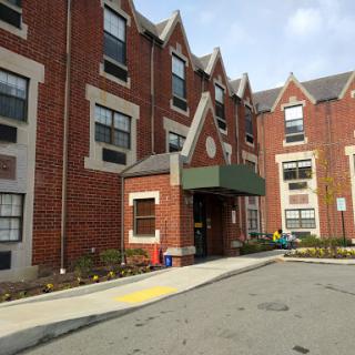 Upmc Heritage Place