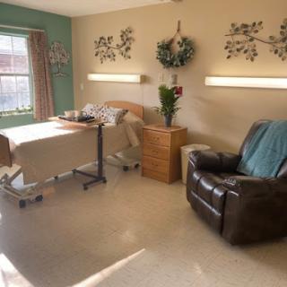 A cozy and calming hospital room designed for patient comfort.