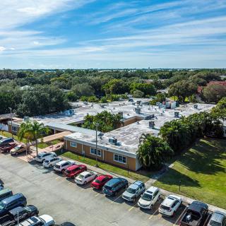 Sea Breeze Rehab And Nursing Center