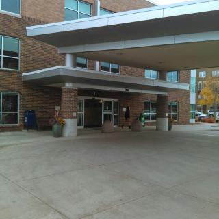The entrance to a hospital building.