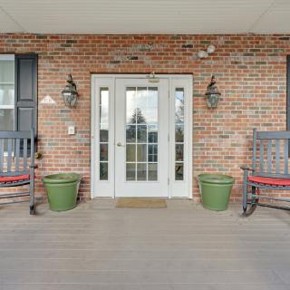 Fox Trail Memory Care Living at South River