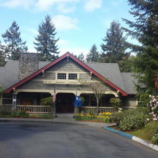 Gig Harbor at Green Lake Senior Living Memory Care