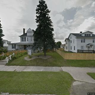 Royal Gables