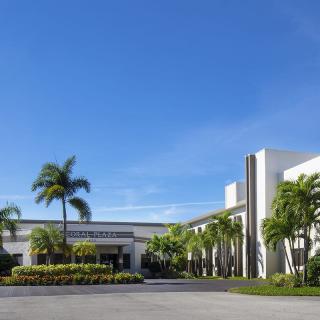Courtyard Plaza ALF