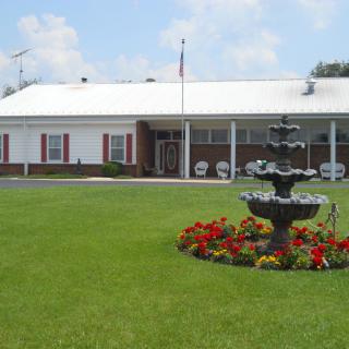 Oak Grove Manor