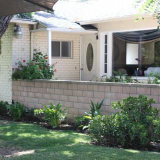 Woodland Hills Manor
