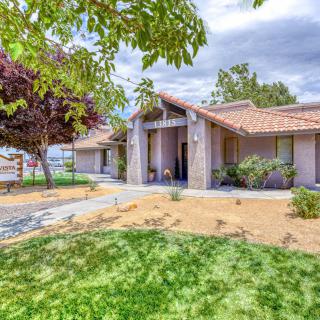 Sierra Vista Independent and Assisted Living