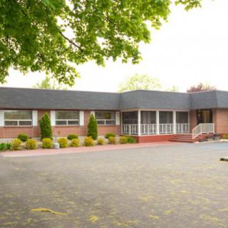 Life Care Center Of Fort Wayne