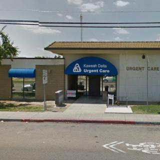 A view of a grocery store with an accessible entrance.