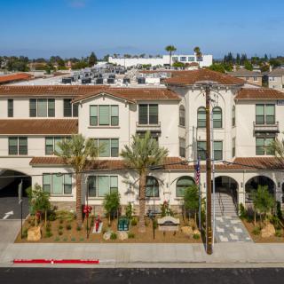Oakmont of Huntington Beach