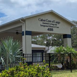 Entrance to Caring Cove of Largo, a healthcare facility.