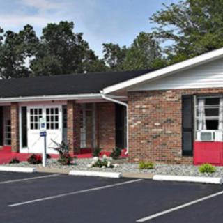 Twin Lakes Rehab & Health Care