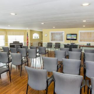 Benchmark Senior Living At Waltham Crossings