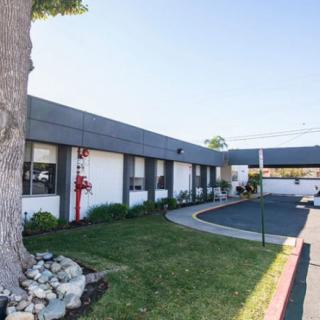 Sierra View Care Center