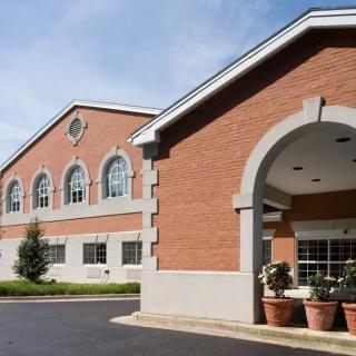 Autumn Lake Healthcare at Spa Creek