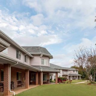 Holiday Fox Run Estates