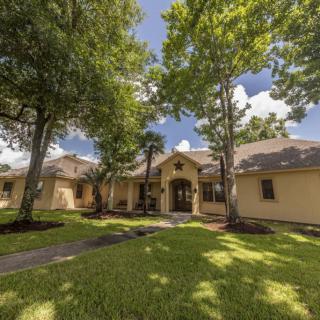 Valiente Senior Living