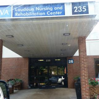 Entrance of Loudoun Nursing and Rehabilitation Center.