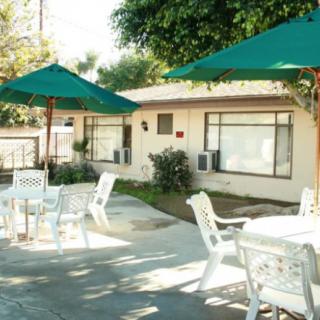 Mission Care Center - Riverside