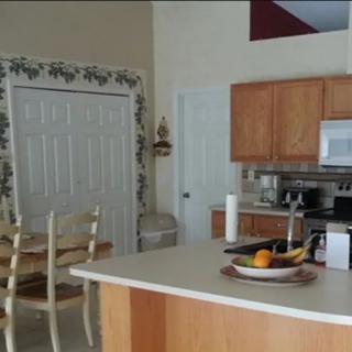 Paradise Hill Home