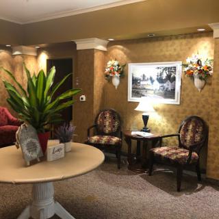 Cozy lobby area with elegant decor and comfortable seating.