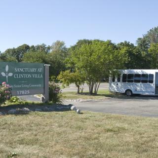 Clinton Villa
