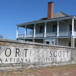 Medicalodges Fort Scott