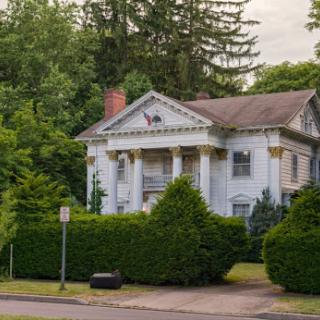 Maple Ridge Health Care Center