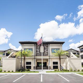 Discovery Village at Naples Independent Living
