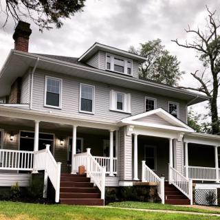 Summit View Assisted Living,  LLC