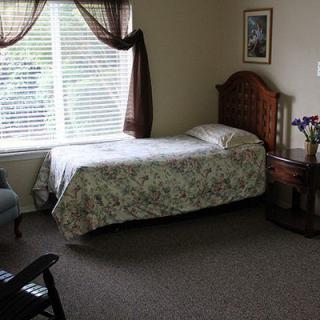 Ashley Manor Brookhurst