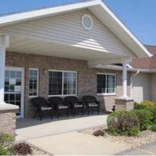 Wheatland Manor & Lincolnway Villa