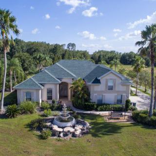 Foxtail Lodge