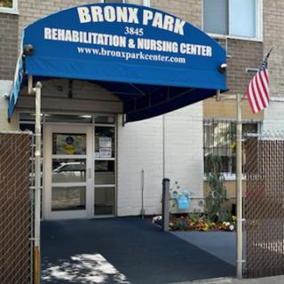 The entrance to Bronx Park Rehabilitation and Nursing Center.