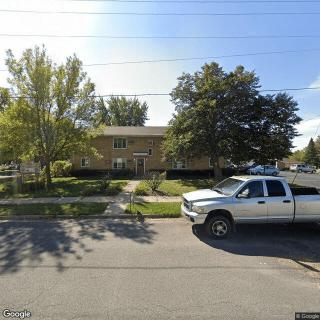 Pinewood Apartments