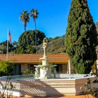 La Jolla Nursing and Rehabilitation Center