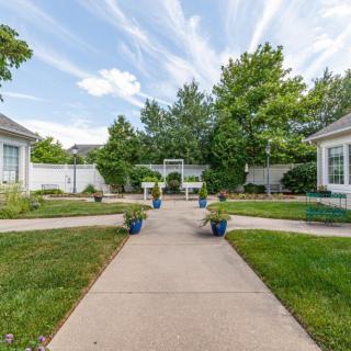 Heart Fields Assisted Living At Easton
