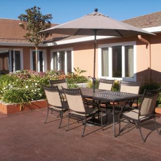 Bay Area Healthcare Center